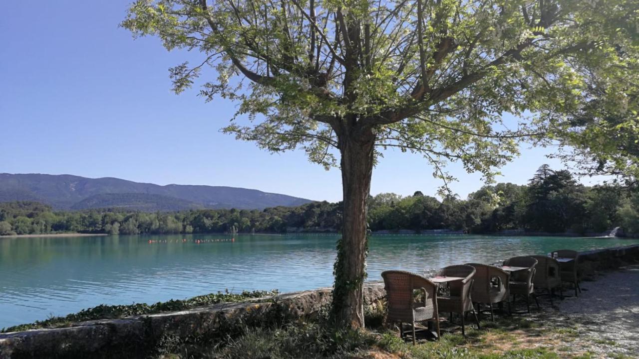 Sous Les Chenes Villa Peypin-d'Aigues Exterior foto